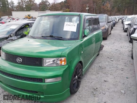 ✅ 2006 Scion xB • VIN: JTLKT324764065290 • Lot: 43665270. Wystawiony na IAAI z przebiegiem 222 308 mil. Bezpłatny archiwum sprzedaży aukcyjnych z USA i szczegółowy raport historii pojazdu na DreamBid. Zdjęcie 2.