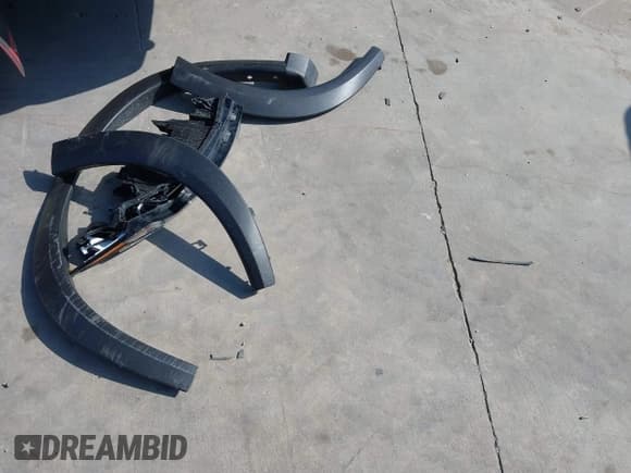 ✅ 2023 Nissan Rogue SV • VIN: 5N1BT3BA7PC830020 • Lot: 43546906. Wystawiony na IAAI z przebiegiem Nie podano. Bezpłatny archiwum sprzedaży aukcyjnych z USA i szczegółowy raport historii pojazdu na DreamBid. Zdjęcie 11.