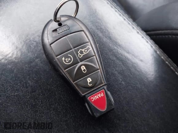 ✅ 2011 Dodge Durango Citadel • VIN: 1D4SE5GT8BC695520 • Lot: 43644635. Listed on IAAI with 214,557 mi. Free auction sales archive from the USA and detailed vehicle history report at DreamBid. Image 11.