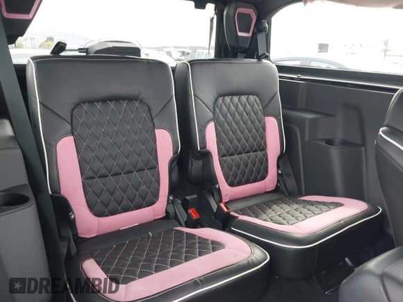 ✅ 2023 Ford Bronco • VIN: 1FMDE5AHXPLB33437 • Lot: 41818499. Listed on IAAI with 7,316 mi. Free auction sales archive from the USA and detailed vehicle history report at DreamBid. Image 8.