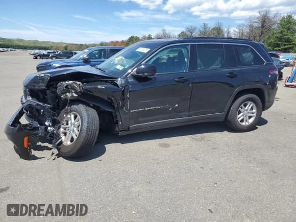 ✅ 2025 Jeep Grand Cherokee Altitude X • VIN: 1C4RJHAG8SC291489 • Lot: 65124125. Listed on Copart with 3,892 mi. Free auction sales archive from the USA and detailed vehicle history report at DreamBid. Image 1.