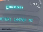 ✅ 2005 Chevrolet Silverado 2500HD LT • VIN: 1GCHK23245F867248 • Lot: 41373520. Wystawiony na IAAI z przebiegiem 149 707 mil. Bezpłatny archiwum sprzedaży aukcyjnych z USA i szczegółowy raport historii pojazdu na DreamBid. Zdjęcie 16.