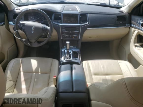 ✅ 2015 Lincoln MKS • VIN: 1LNHL9DK3FG605670 • Lot: 87386755. Wystawiony na Copart z przebiegiem 158 991 mil. Bezpłatny archiwum sprzedaży aukcyjnych z USA i szczegółowy raport historii pojazdu na DreamBid. Zdjęcie 8.