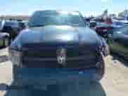 2018 Ram 1500 Tradesman z VIN 1C6RR6FTXJS182966, wystawiony jako IAAI lot #41744144 z przebiegiem 60 714 mil mil oraz . Historia ofert i sprzedaży dostępna na DreamBid. Obrazek 11.