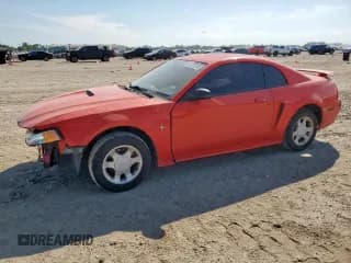 ✅ 2001 Ford Mustang Standard • VIN: 1FAFP40421F169926 • Lot: 81137245. Wystawiony na Copart z przebiegiem 137 412 mil. Bezpłatny archiwum sprzedaży aukcyjnych z USA i szczegółowy raport historii pojazdu na DreamBid. Zdjęcie 1.
