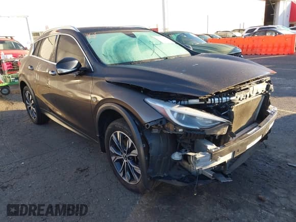 ✅ 2018 Infiniti QX30 Premium • VIN: SJKCH5CR4JA057372 • Lot: 43439344. Listed on IAAI with 45,158 mi. Free auction sales archive from the USA and detailed vehicle history report at DreamBid. Image 1.