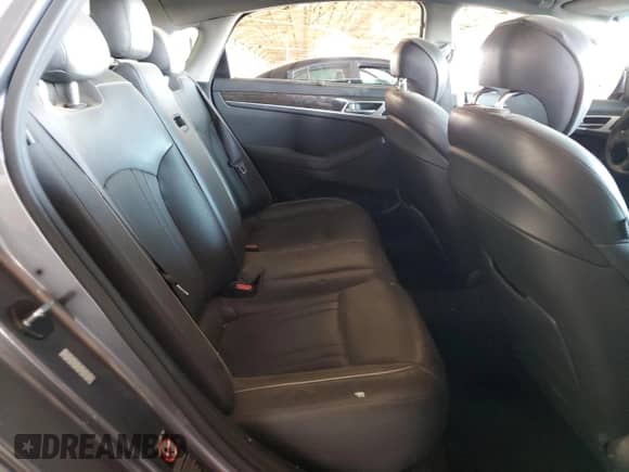 2015 Hyundai Genesis 3.8L z VIN KMHGN4JE5FU070396, wystawiony jako Copart lot #76513964 z przebiegiem 117 551 mil mil oraz Szkoda całkowita • Salvage title. Historia ofert i sprzedaży dostępna na DreamBid. Obrazek 10.