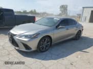 ✅ 2021 Lexus ES 350 F Sport • VIN: 58AGZ1B19MU086654 • Lot: 71031705. Wystawiony na Copart z przebiegiem 71 683 mil. Bezpłatny archiwum sprzedaży aukcyjnych z USA i szczegółowy raport historii pojazdu na DreamBid. Zdjęcie 1.