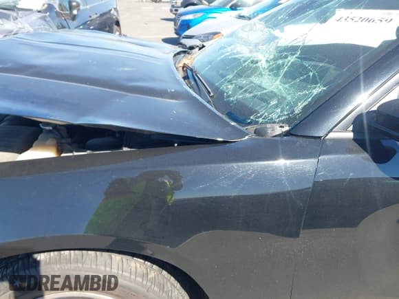 ✅ 2018 Dodge Charger Police • VIN: 2C3CDXAT7JH144133 • Lot: 43520659. Wystawiony na IAAI z przebiegiem 80 566 mil. Bezpłatny archiwum sprzedaży aukcyjnych z USA i szczegółowy raport historii pojazdu na DreamBid. Zdjęcie 21.