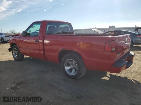 ✅ 2002 Chevrolet S-10 LS • VIN: 1GCCS145128133700 • Лот: 79864174. Опубликован ранее на Copart с пробегом 162 254 миль. Бесплатный доступ к архиву аукционных продаж из США и подробный отчёт об истории автомобиля на DreamBid. Изображение 2.