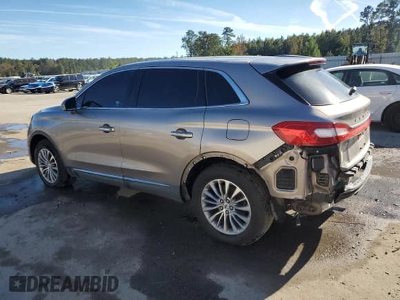 ✅ 2018 Lincoln MKX Select • VIN: 2LMPJ6KR0JBL38492 • Лот: 91047445. Опубликован ранее на Copart с пробегом 131 787 миль. Бесплатный доступ к архиву аукционных продаж из США и подробный отчёт об истории автомобиля на DreamBid. Изображение 2.