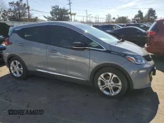 ✅ 2019 Chevrolet Bolt EV LT • VIN: 1G1FY6S08K4100600 • Lot: 46625995. Wystawiony na Copart z przebiegiem 106 074 mil. Bezpłatny archiwum sprzedaży aukcyjnych z USA i szczegółowy raport historii pojazdu na DreamBid. Zdjęcie 4.