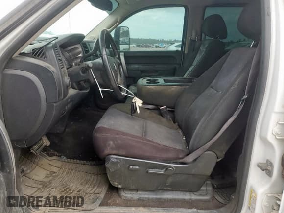 ✅ 2010 Chevrolet Silverado 1500 • VIN: 1GC4C0BG9AF121711 • Лот: 56764535. Опубликован ранее на Copart с пробегом 127 280 миль. Бесплатный доступ к архиву аукционных продаж из США и подробный отчёт об истории автомобиля на DreamBid. Изображение 7.