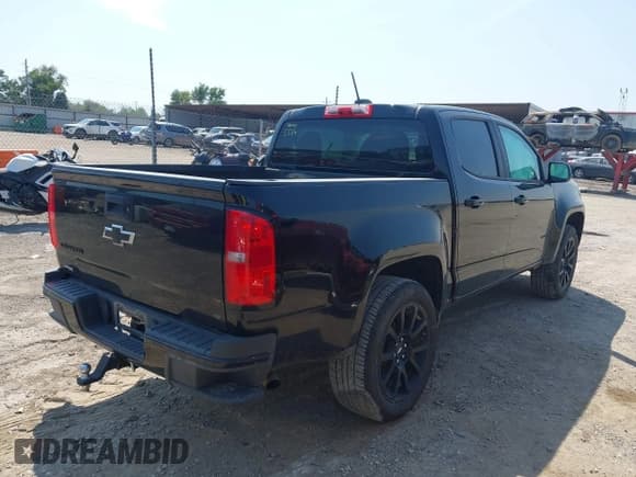 ✅ 2020 Chevrolet Colorado 2WD LT • VIN: 1GCGSCEN9L1227099 • Лот: 43127510. Опубликован ранее на IAAI с пробегом 88 161 миль. Бесплатный доступ к архиву аукционных продаж из США и подробный отчёт об истории автомобиля на DreamBid. Изображение 4.