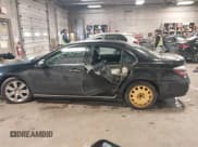 ✅ 2010 Acura RL Technology • VIN: JH4KB2F69AC000832 • Lot: 41297028. Wystawiony na IAAI z przebiegiem 197 020 mil. Bezpłatny archiwum sprzedaży aukcyjnych z USA i szczegółowy raport historii pojazdu na DreamBid. Zdjęcie 14.