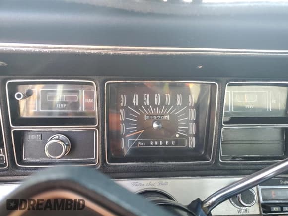 ✅ 1969 Buick LeSabre • VIN: 454399C108568 • Lot: 53822245. Wystawiony na Copart z przebiegiem 215 703 mil. Bezpłatny archiwum sprzedaży aukcyjnych z USA i szczegółowy raport historii pojazdu na DreamBid. Zdjęcie 9.