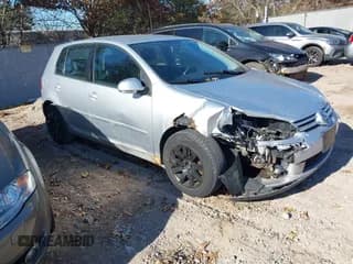 ✅ 2008 Volkswagen Rabbit S • VIN: WVWDA71K48W193656 • Lot: 43638033. Wystawiony na IAAI z przebiegiem 198 118 mil. Bezpłatny archiwum sprzedaży aukcyjnych z USA i szczegółowy raport historii pojazdu na DreamBid. Zdjęcie 1.