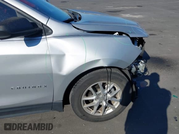 ✅ 2022 Chevrolet Equinox LS • VIN: 3GNAXHEV7NS179941 • Lot: 43517897. Wystawiony na IAAI z przebiegiem 47 319 mil. Bezpłatny archiwum sprzedaży aukcyjnych z USA i szczegółowy raport historii pojazdu na DreamBid. Zdjęcie 18.