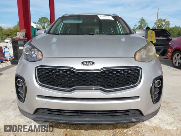 ✅ 2017 Kia Sportage EX • VIN: KNDPN3AC2H7177288 • Lot: 43924293. Listed on IAAI with 135,378 mi. Free auction sales archive from the USA and detailed vehicle history report at DreamBid. Image 12.