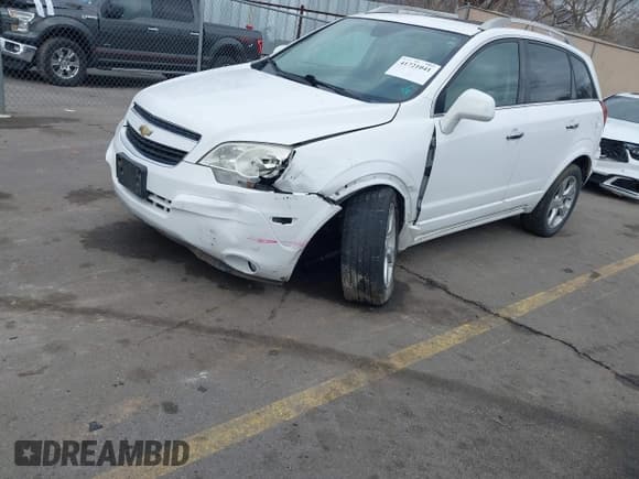 ✅ 2014 Chevrolet Captiva Sport LTZ • VIN: 3GNAL4EK8ES631051 • Lot: 41721041. Wystawiony na IAAI z przebiegiem 140 258 mil. Bezpłatny archiwum sprzedaży aukcyjnych z USA i szczegółowy raport historii pojazdu na DreamBid. Zdjęcie 2.