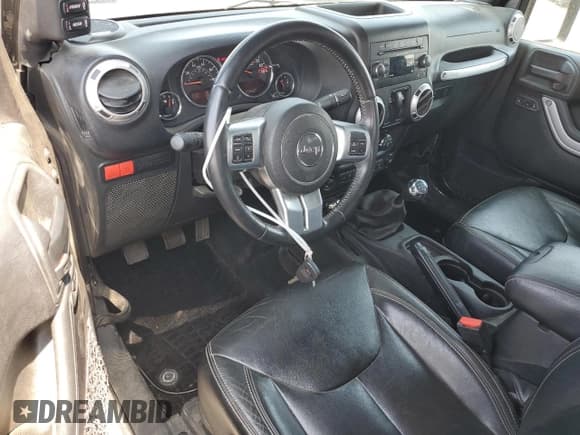✅ 2016 Jeep Wrangler Rubicon • VIN: 1C4BJWCG3GL275971 • Lot: 60329125. Listed on Copart with 25,956 mi. Free auction sales archive from the USA and detailed vehicle history report at DreamBid. Image 8.