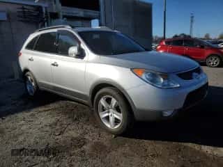 2007 Hyundai Veracruz GLS z VIN KM8NU13C17U027776, wystawiony jako Copart lot #82672464 z przebiegiem 175 986 mil mil oraz Czysty tytuł • Clean title. Historia ofert i sprzedaży dostępna na DreamBid. Obrazek 4.