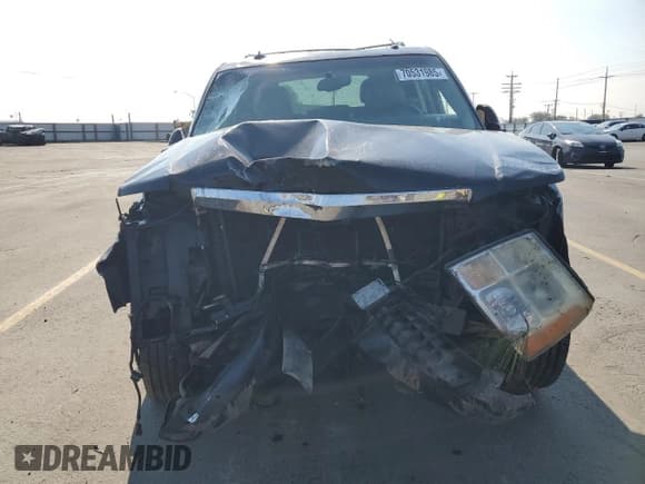 ✅ 2003 Cadillac Escalade • VIN: 1GYEK63N53R154630 • Лот: 70531985. Опубликован ранее на Copart с пробегом Не указан. Бесплатный доступ к архиву аукционных продаж из США и подробный отчёт об истории автомобиля на DreamBid. Изображение 5.