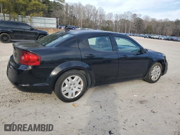 ✅ 2014 Dodge Avenger SE • VIN: 1C3CDZAB3EN190686 • Lot: 43573325. Wystawiony na Copart z przebiegiem 204 266 mil. Bezpłatny archiwum sprzedaży aukcyjnych z USA i szczegółowy raport historii pojazdu na DreamBid. Zdjęcie 3.
