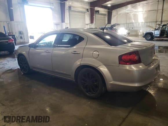 ✅ 2013 Dodge Avenger SE • VIN: 1C3CDZAB3DN530403 • Лот: 86144475. Опубликован ранее на Copart с пробегом 132 838 миль. Бесплатный доступ к архиву аукционных продаж из США и подробный отчёт об истории автомобиля на DreamBid. Изображение 2.