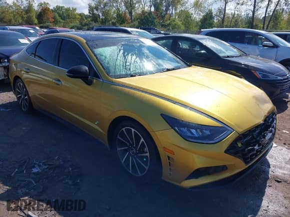 2020 Hyundai Sonata SEL Plus z VIN 5NPEJ4J29LH025075, wystawiony jako IAAI lot #43298359 z przebiegiem 47 873 mil mil oraz . Historia ofert i sprzedaży dostępna na DreamBid. Obrazek 1.