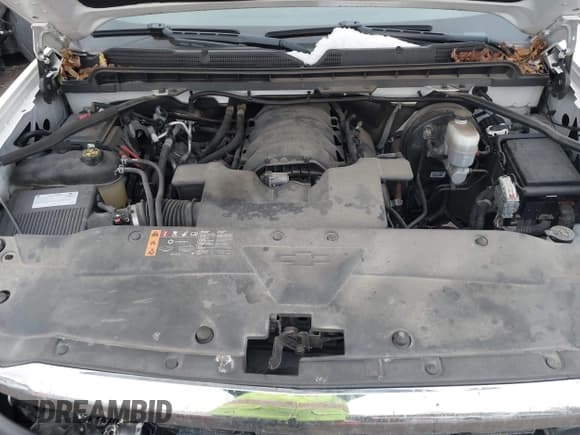 ✅ 2019 Chevrolet Silverado 1500 Work Truck • VIN: 2GCRCNEC8K1201795 • Lot: 43658639. Wystawiony na IAAI z przebiegiem 184 885 mil. Bezpłatny archiwum sprzedaży aukcyjnych z USA i szczegółowy raport historii pojazdu na DreamBid. Zdjęcie 10.