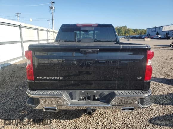 ✅ 2025 Chevrolet Silverado 1500 • VIN: 3GCUKDE86SG208013 • Лот: 81383525. Опубликован ранее на Copart с пробегом 7 423 миль. Бесплатный доступ к архиву аукционных продаж из США и подробный отчёт об истории автомобиля на DreamBid. Изображение 6.