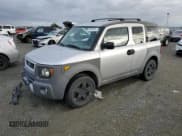 ✅ 2003 Honda Element EX • VIN: 5J6YH17553L007123 • Лот: 92454245. Опубликован ранее на Copart с пробегом 152 554 миль. Бесплатный доступ к архиву аукционных продаж из США и подробный отчёт об истории автомобиля на DreamBid. Изображение 1.
