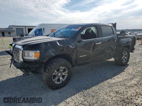 ✅ 2019 GMC Canyon 4WD Denali • VIN: 1GTG6EEN9K1113179 • Lot: 70019325. Listed on Copart with 59,549 mi. Free auction sales archive from the USA and detailed vehicle history report at DreamBid. Image 1.