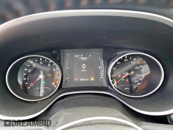 ✅ 2020 Jeep Compass Latitude • VIN: 3C4NJCBB2LT205801 • Lot: 66354015. Listed on Copart with 69,913 mi. Free auction sales archive from the USA and detailed vehicle history report at DreamBid. Image 9.