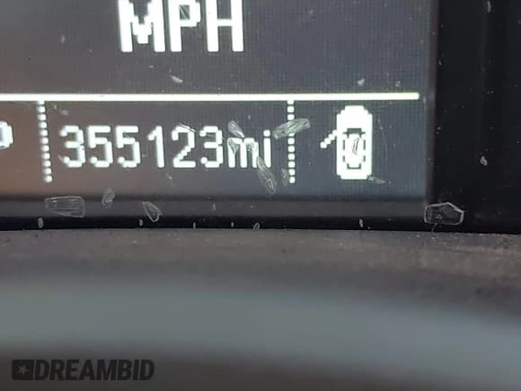 ✅ 2016 Chevrolet Silverado 2500HD Work Truck • VIN: 1GC2KUEG4GZ132913 • Лот: 43571974. Опубликован ранее на IAAI с пробегом 355 123 миль. Бесплатный доступ к архиву аукционных продаж из США и подробный отчёт об истории автомобиля на DreamBid. Изображение 15.