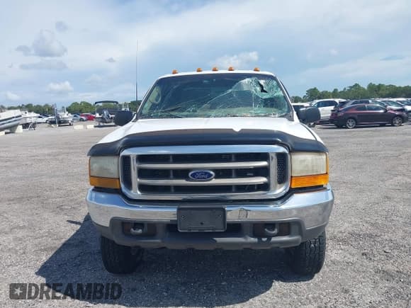 ✅ 1999 Ford F-350 XL • VIN: 1FTSW31L0XEB23392 • Lot: 42819533. Listed on IAAI with 261,153 mi. Free auction sales archive from the USA and detailed vehicle history report at DreamBid. Image 12.