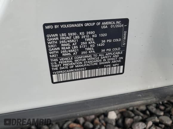 ✅ 2024 Volkswagen Atlas SEL Premium R-Line • VIN: 1V2FR2CA9RC550257 • Lot: 83845235. Wystawiony na Copart z przebiegiem Nie podano. Bezpłatny archiwum sprzedaży aukcyjnych z USA i szczegółowy raport historii pojazdu na DreamBid. Zdjęcie 13.