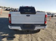 ✅ 2022 Ford F-350 XL • VIN: 1FT8W3BT6NEC65557 • Lot: 83814065. Wystawiony na Copart z przebiegiem 157 832 mil. Bezpłatny archiwum sprzedaży aukcyjnych z USA i szczegółowy raport historii pojazdu na DreamBid. Zdjęcie 6.