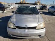 ✅ 2002 Toyota ECHO • VIN: JTDBT123025027203 • Lot: 70723424. Wystawiony na Copart z przebiegiem 187 299 mil. Bezpłatny archiwum sprzedaży aukcyjnych z USA i szczegółowy raport historii pojazdu na DreamBid. Zdjęcie 5.