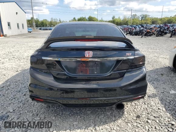 ✅ 2014 Honda Civic Si • VIN: 2HGFB6E58EH701885 • Lot: 80731235. Listed on Copart with 121,869 mi. Free auction sales archive from the USA and detailed vehicle history report at DreamBid. Image 6.