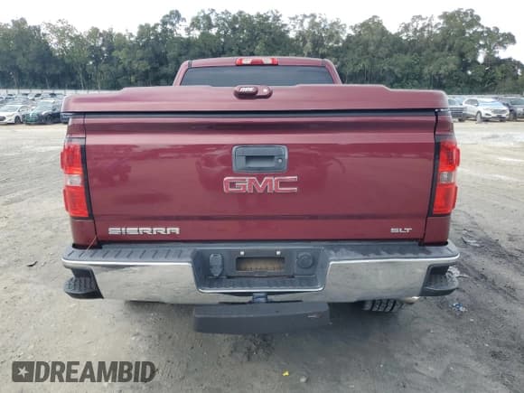 ✅ 2015 GMC Sierra 1500 SLT • VIN: 1GTR1VEC8FZ147305 • Лот: 82264545. Опубликован ранее на Copart с пробегом 32 092 миль. Бесплатный доступ к архиву аукционных продаж из США и подробный отчёт об истории автомобиля на DreamBid. Изображение 6.