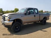✅ 2004 Ford F-250 XL • VIN: 1FTNX21S74EC68923 • Lot: 70369224. Wystawiony na Copart z przebiegiem 235 463 mil. Bezpłatny archiwum sprzedaży aukcyjnych z USA i szczegółowy raport historii pojazdu na DreamBid. Zdjęcie 1.