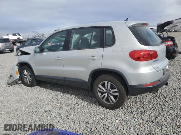 ✅ 2013 Volkswagen Tiguan S • VIN: WVGBV3AX0DW580839 • Lot: 91923325. Listed on Copart with 171,206 mi. Free auction sales archive from the USA and detailed vehicle history report at DreamBid. Image 2.