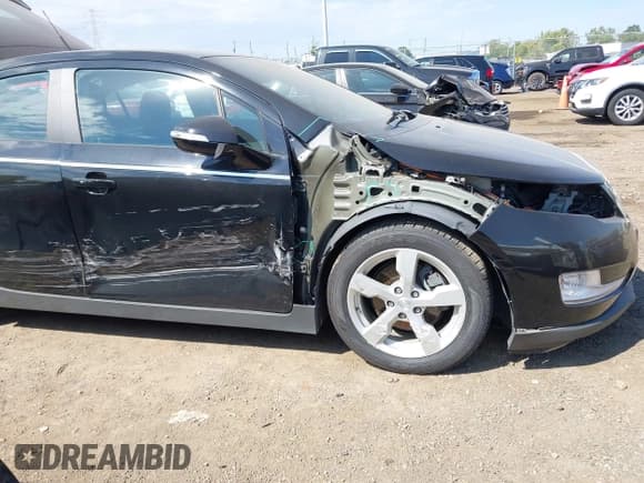 ✅ 2012 Chevrolet Volt • VIN: 1G1RA6E48CU111940 • Lot: 42937374. Listed on IAAI with 141,540 mi. Free auction sales archive from the USA and detailed vehicle history report at DreamBid. Image 6.