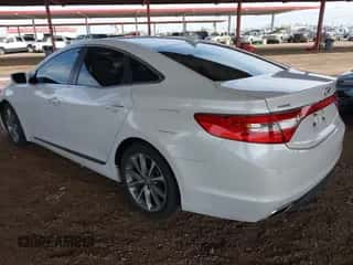 2016 Hyundai Azera z VIN KMHFG4JG6GA518624, wystawiony jako IAAI lot #41808086 z przebiegiem 103 177 mil mil oraz . Historia ofert i sprzedaży dostępna na DreamBid. Obrazek 3.