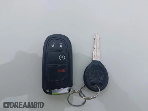 ✅ 2018 Ram 1500 Laramie • VIN: 1C6RR7VT0JS291234 • Lot: 42540512. Wystawiony na IAAI z przebiegiem 67 820 mil. Bezpłatny archiwum sprzedaży aukcyjnych z USA i szczegółowy raport historii pojazdu na DreamBid. Zdjęcie 11.