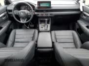 ✅ 2025 Honda CR-V EX-L • VIN: 2HKRS6H79SH211466 • Lot: 66349105. Listed on Copart with 30,223 mi. Free auction sales archive from the USA and detailed vehicle history report at DreamBid. Image 8.