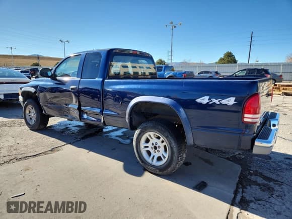 ✅ 2004 Dodge Dakota SLT • VIN: 1D7HG42N24S552677 • Lot: 90139015. Listed on Copart with 172,984 mi. Free auction sales archive from the USA and detailed vehicle history report at DreamBid. Image 2.