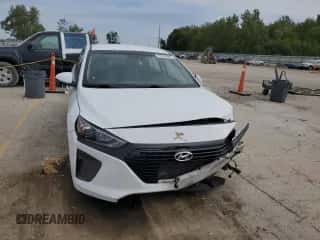 2019 Hyundai Ioniq Blue с VIN KMHC65LCXKU180156, выставлен на аукционе Copart как лот 71618984 с пробегом 103 042 миль миль и Списание • Salvage title. История ставок и продаж доступна на DreamBid. Изображение 5.